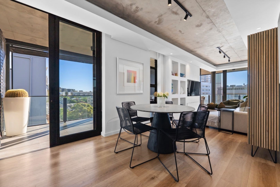 2 Bedroom Property for Sale in Sea Point Western Cape